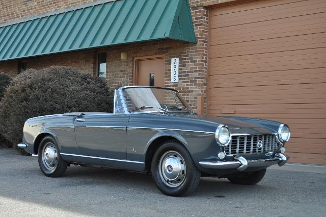 This is a 1967 Fiat 1500 This is a California car with 